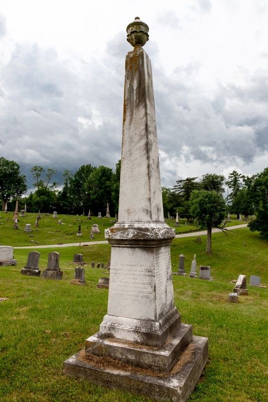 Major David Leitch Monument image. Click for full size.
