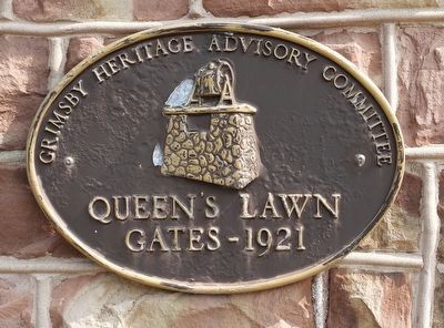Queen's Lawn Gates - 1921 - Marker image. Click for full size.
