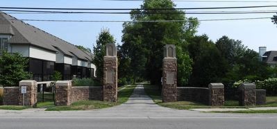 Queen's Lawn Cemetery Gates image. Click for full size.