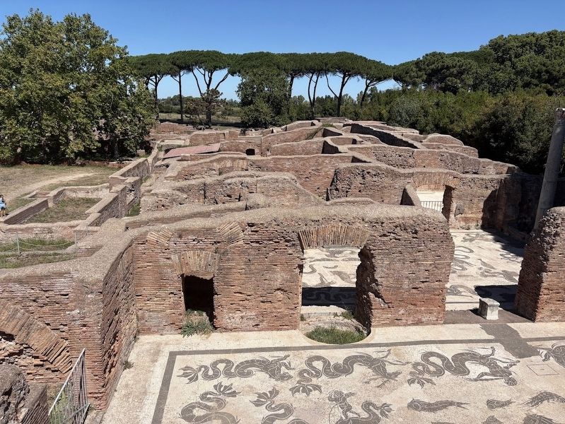 The Baths of Neptune image. Click for full size.
