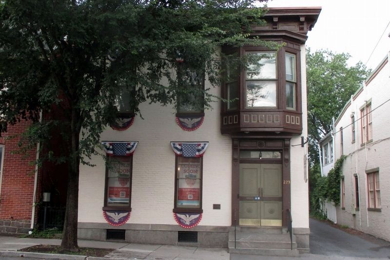 233 Baltimore Street image. Click for full size.
