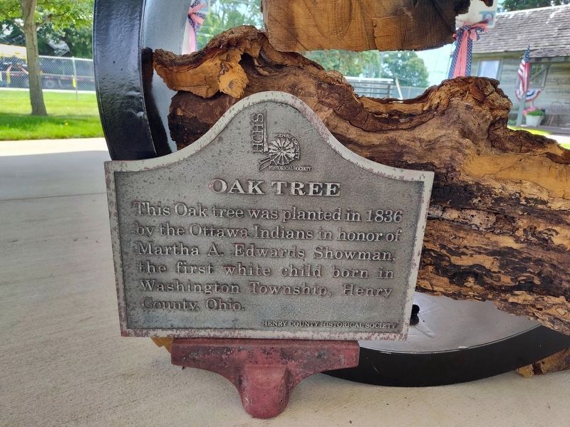 Oak Tree Marker image. Click for full size.