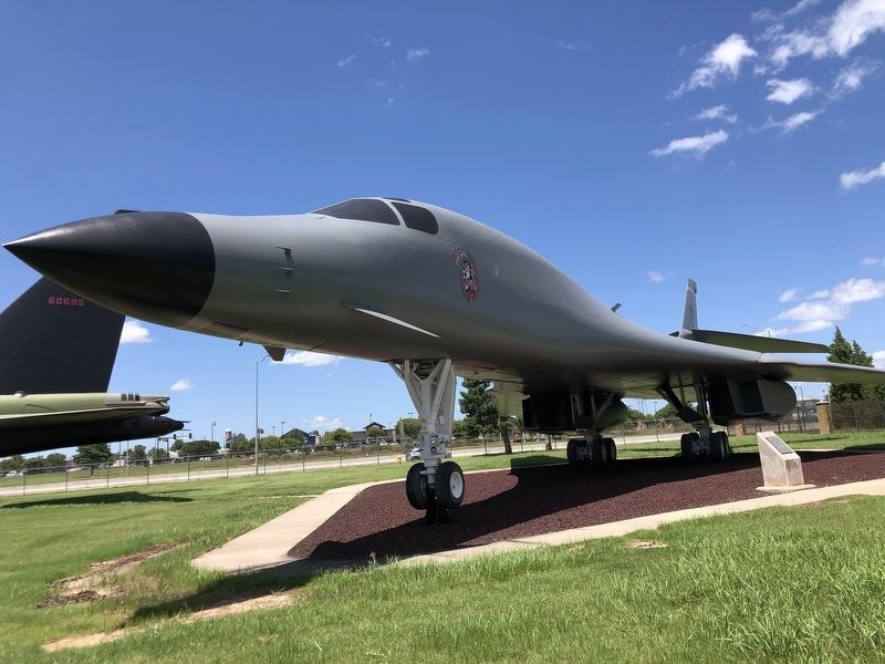 B-1 �Lancer� Marker image. Click for full size.