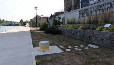 The Welland Canals Historical Fence - Marker in context. Click for full size. The Welland Canals Historical Fence - Marker in context image. Click for full size.