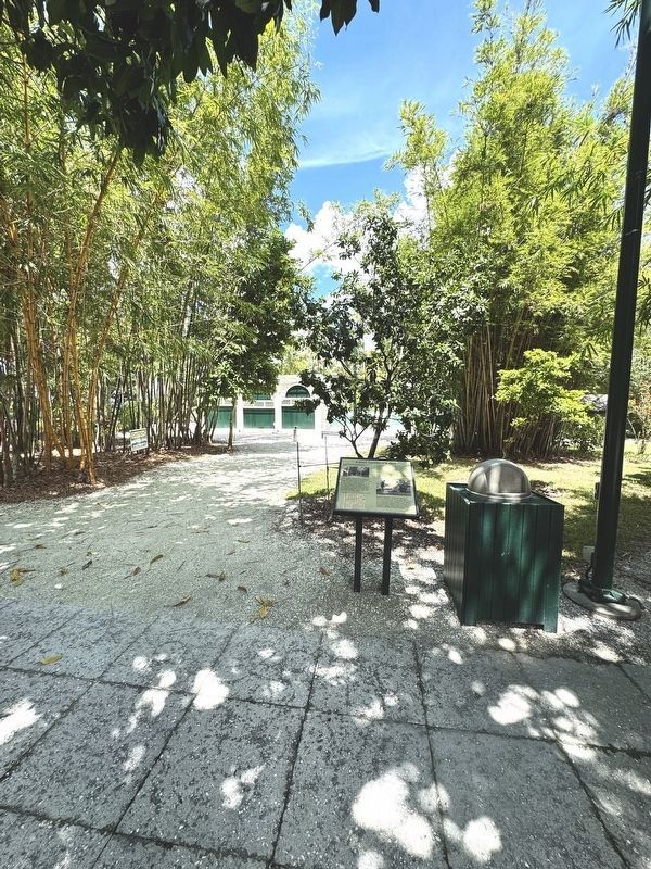 Edison Caretaker's Yard Marker image. Click for full size.