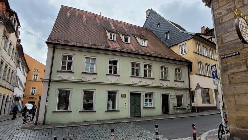 The view of the building image. Click for full size.