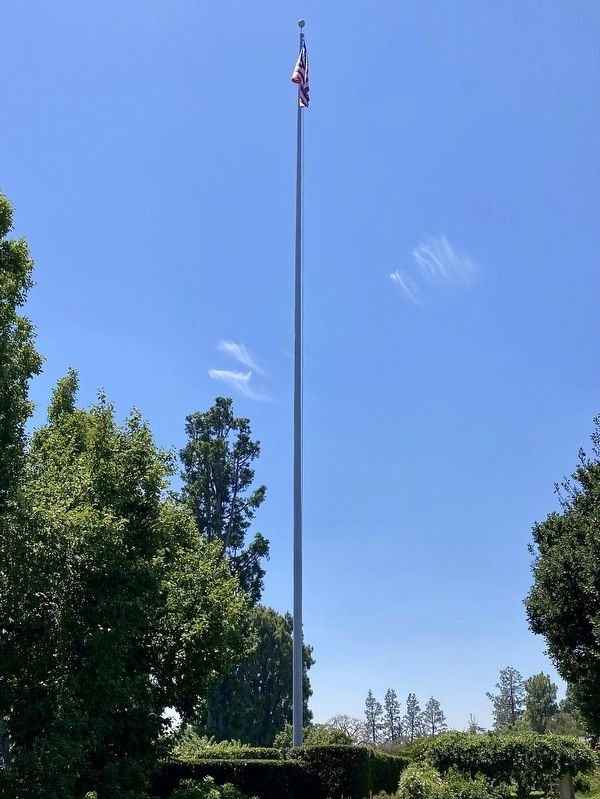 Huntington Flagpole. Click for full size. Huntington Flagpole image. Click for full size.