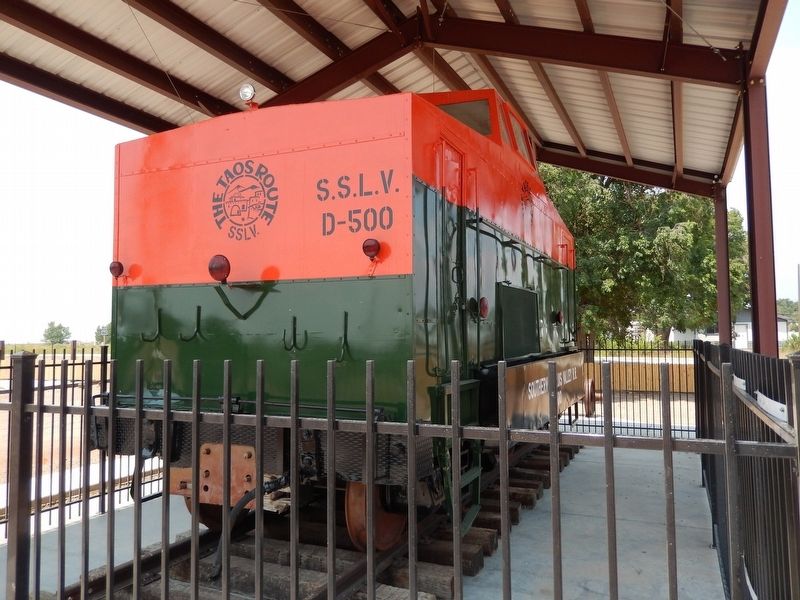Southern San Luis Valley RR D500 (<i>back view</i>). Click for full size. Southern San Luis Valley RR D500 (<i>back view</i>) image. Click for full size.