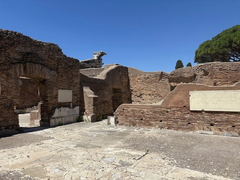 Photo inside the ruins of the Baths of the Forum image. Click for full size.