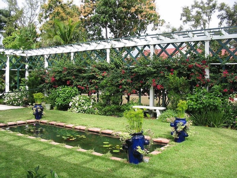 Moonlight Garden, Edison and Ford Winter Estates image. Click for full size.
