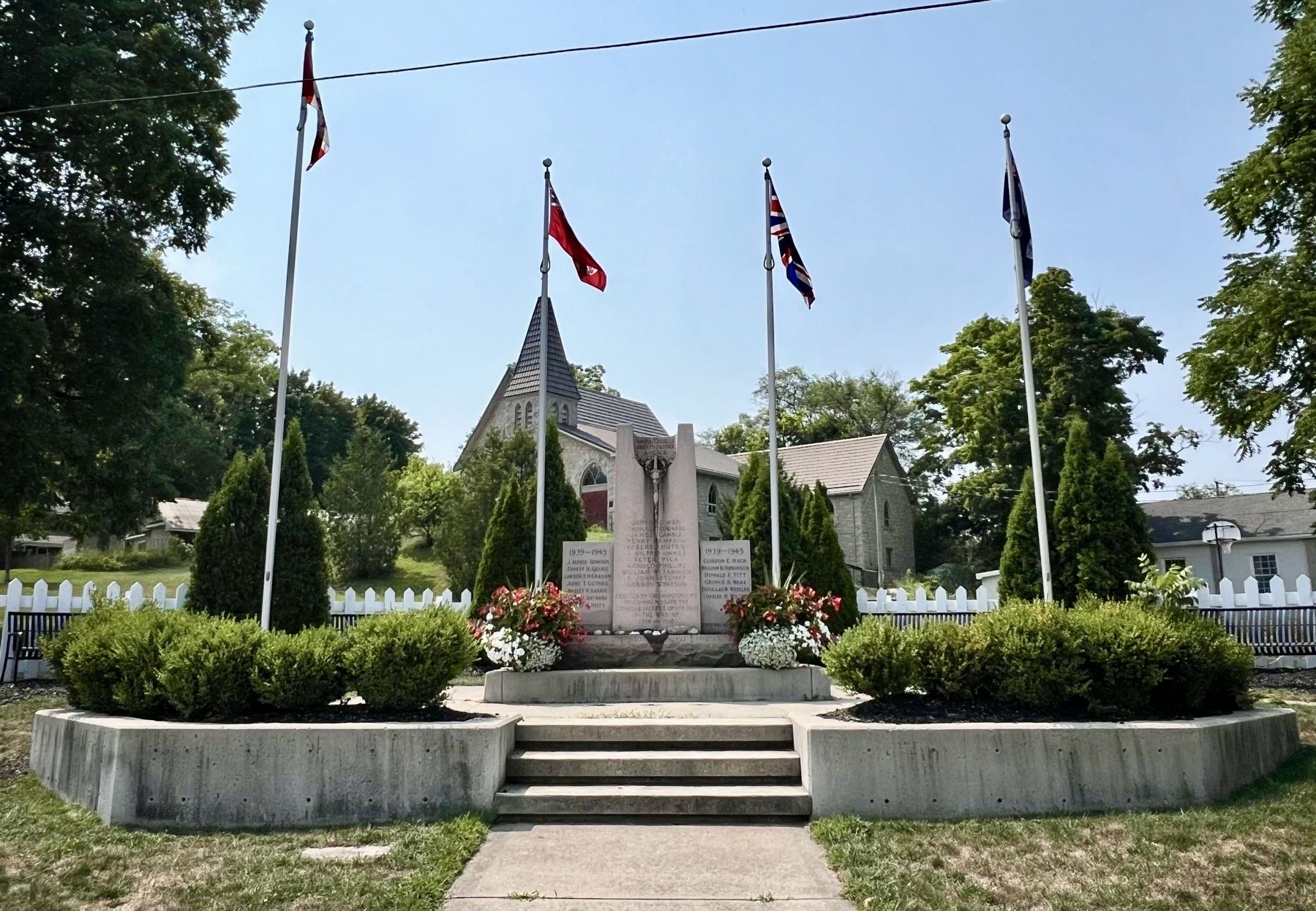 Rockwood Cenotaph. Click for full size. Rockwood Cenotaph image. Click for full size.