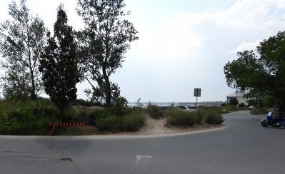 Crystal Beach Waterfront Park Development Association - Marker in context image. Click for full size.