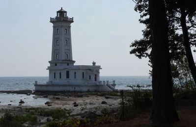 Port Abino Lighthouse - operational 1918 - 1995. Click for full size. Port Abino Lighthouse - operational 1918 - 1995 image. Click for full size.
