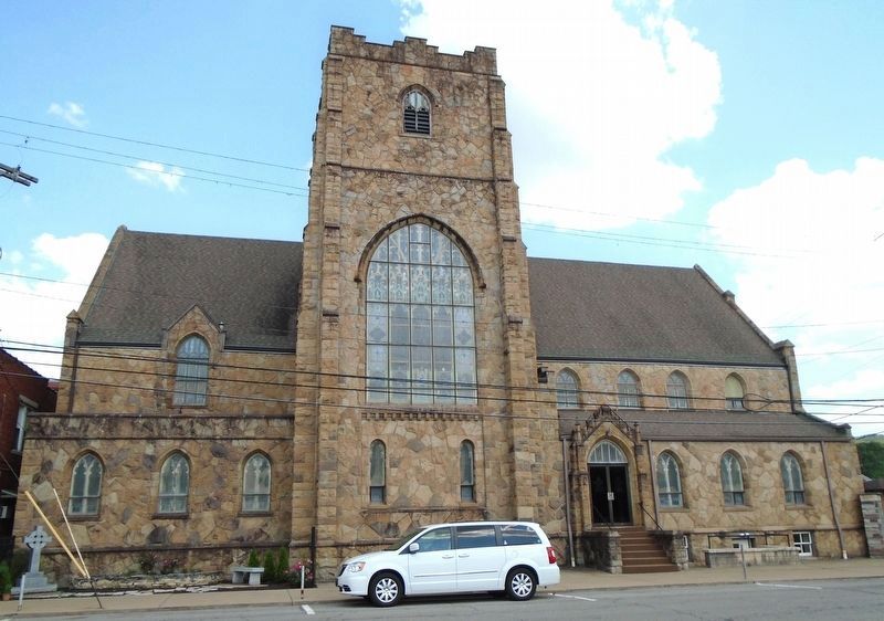 Presbyterian Church of Punxsutawney image. Click for full size.
