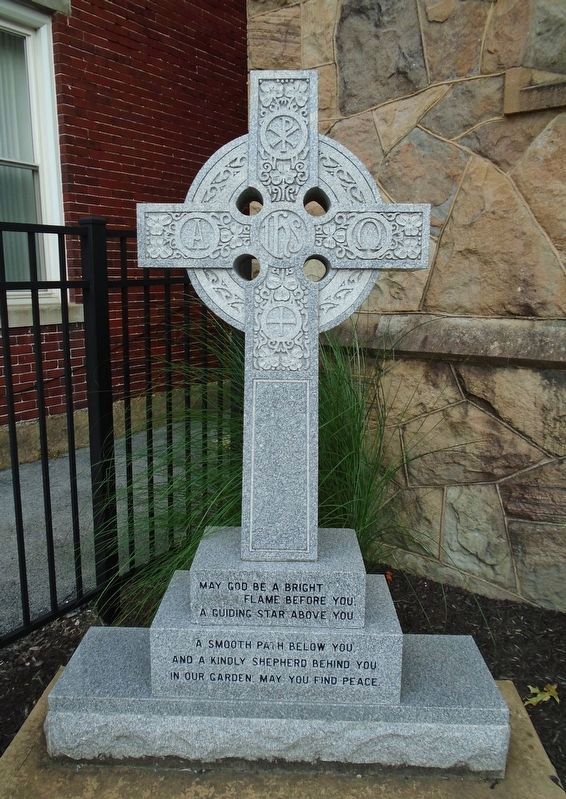 Celtic Cross at Presbyterian Church of Punxsutawney image. Click for full size.