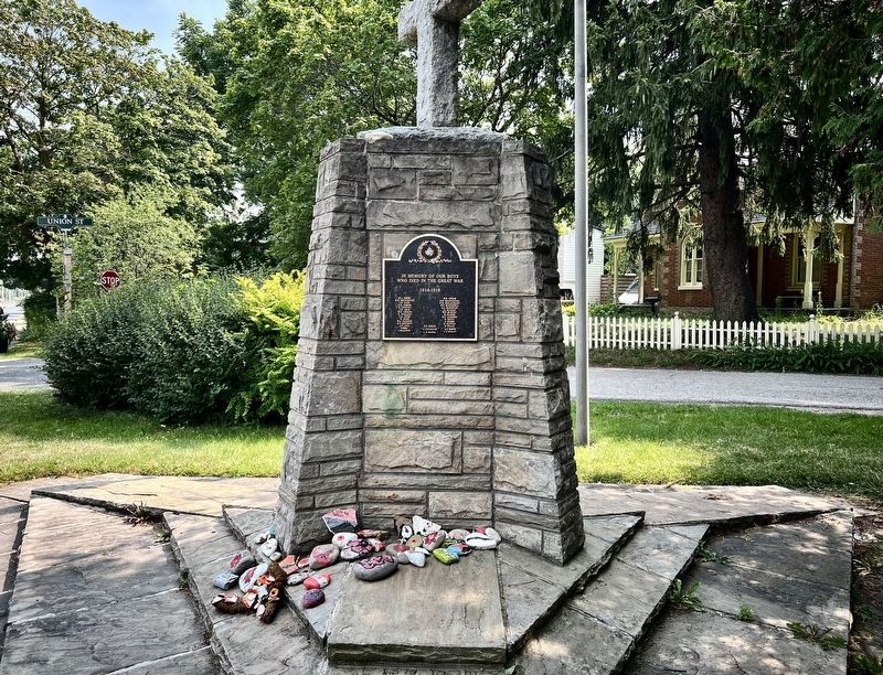 Erin Cenotaph (north side). Click for full size. Erin Cenotaph (north side) image. Click for full size.