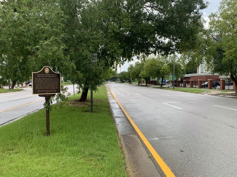 Augusta’s Market House and the Haunted Pillar Marker. Click for full size. Augusta’s Market House and the Haunted Pillar Marker image. Click for full size.