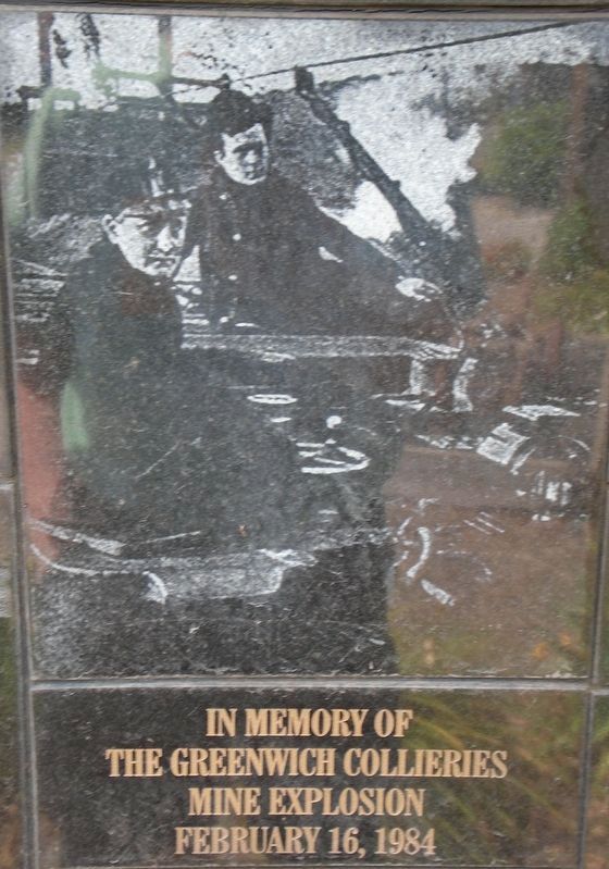 Punxsutawney Area Coal Miner & Railroader Memorial Tile image. Click for full size.