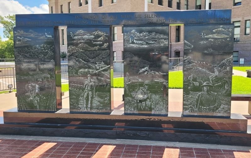 Navarro County War Memorial - Front of Main Panel image. Click for full size.