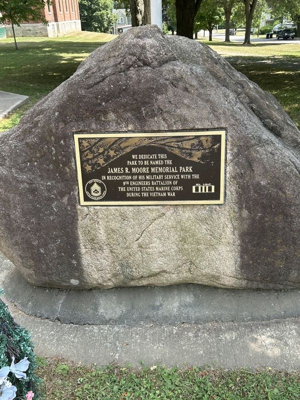 Naples War Memorial Marker image. Click for full size.