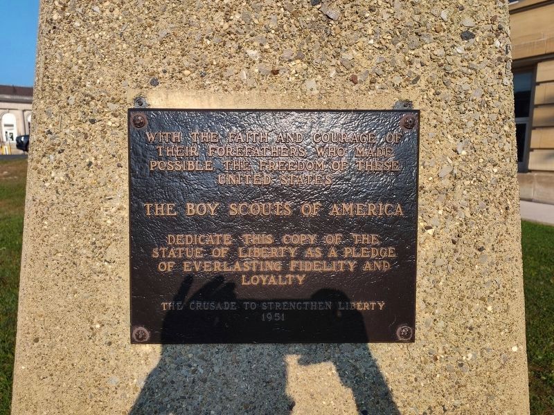 Replica of the Statue of Liberty Marker. Click for full size. Replica of the Statue of Liberty Marker image. Click for full size.