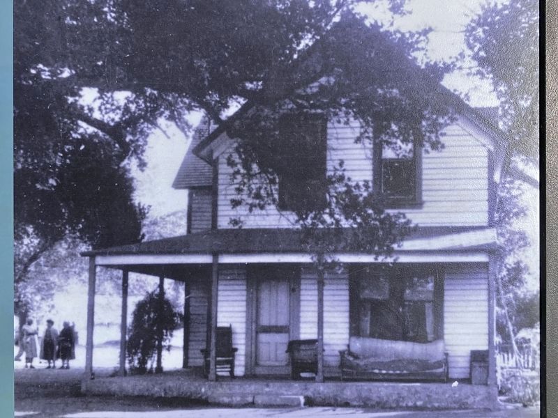 Marker Detail - Original House. Click for full size. Marker Detail - Original House image. Click for full size.