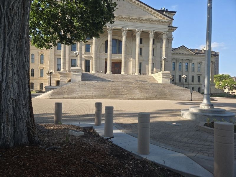 The Freedom Tree Marker near the south steps of the Kansas State Capitol. Click for full size. The Freedom Tree Marker near the south steps of the Kansas State Capitol image. Click for full size.
