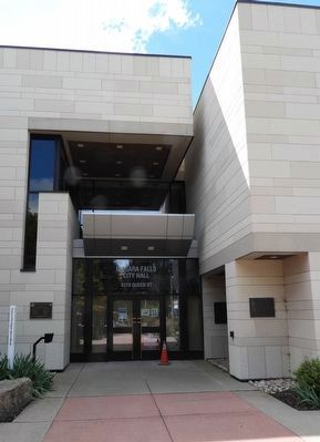 Niagara Falls City Hall - Main (North) Entrance image. Click for full size.