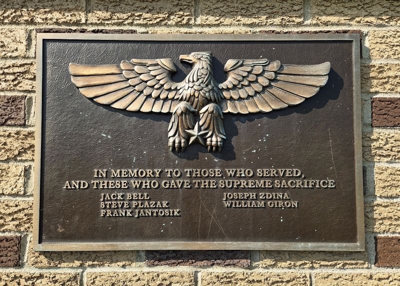 West Leechburg Memorial. Click for full size. West Leechburg Memorial image. Click for full size.