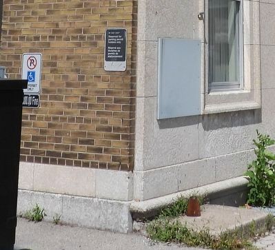 Federal Post Office Building - fa�ade detail image. Click for full size.