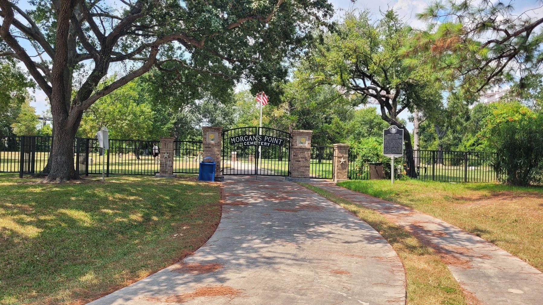 Morgan's Point Cemetery and Marker. Click for full size. Morgan's Point Cemetery and Marker image. Click for full size.