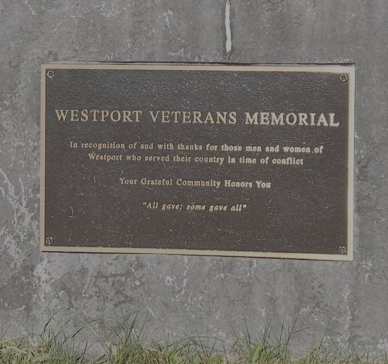 Westport Veterans Memorial image. Click for full size.
