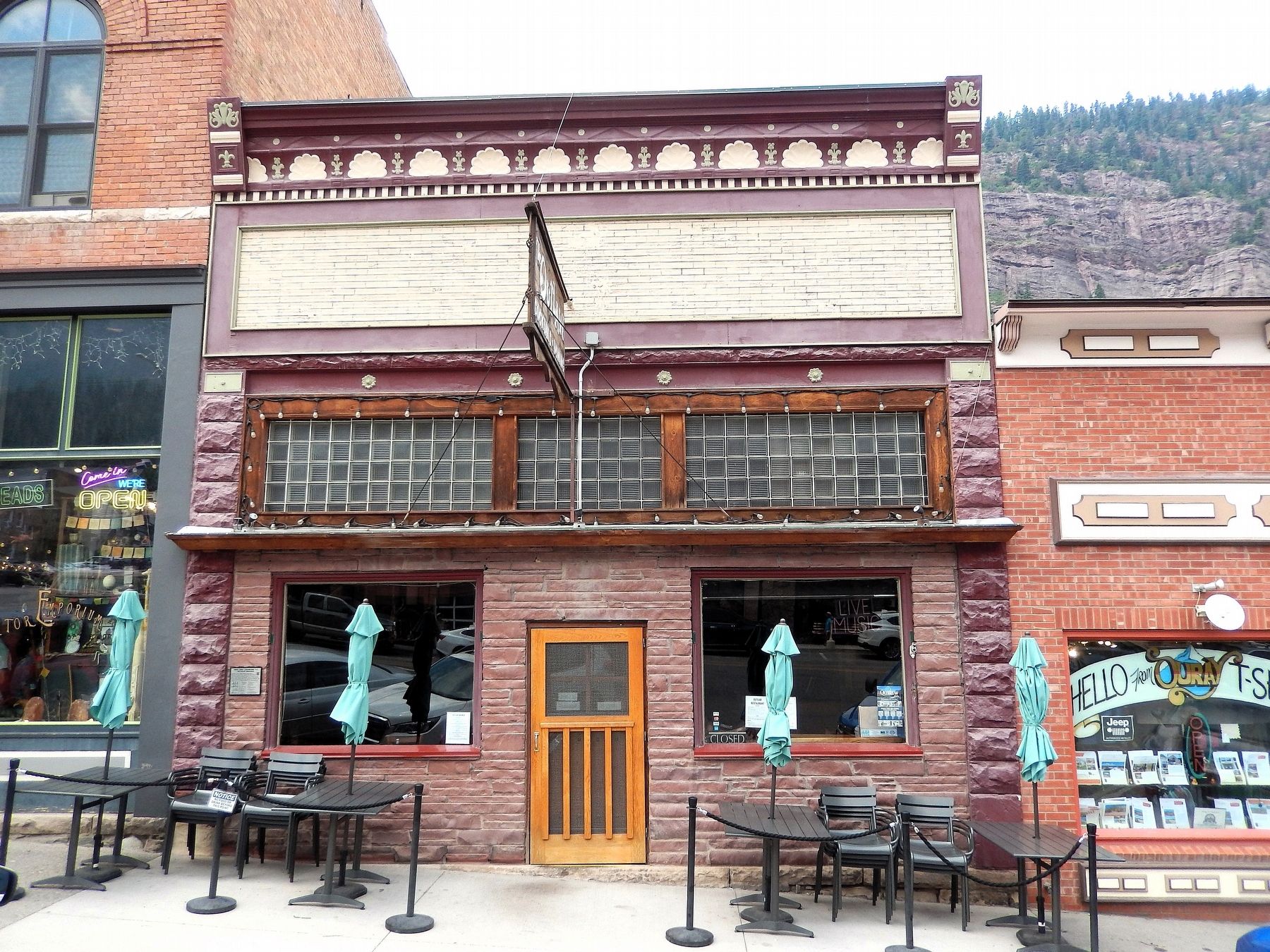 The Outlaw Restaurant image. Click for full size.
