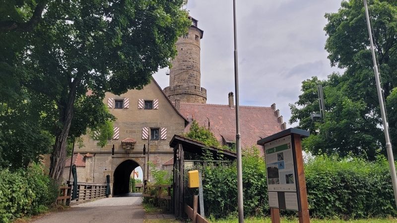 The main view of the entrance to the Bamberg Castle image. Click for full size.