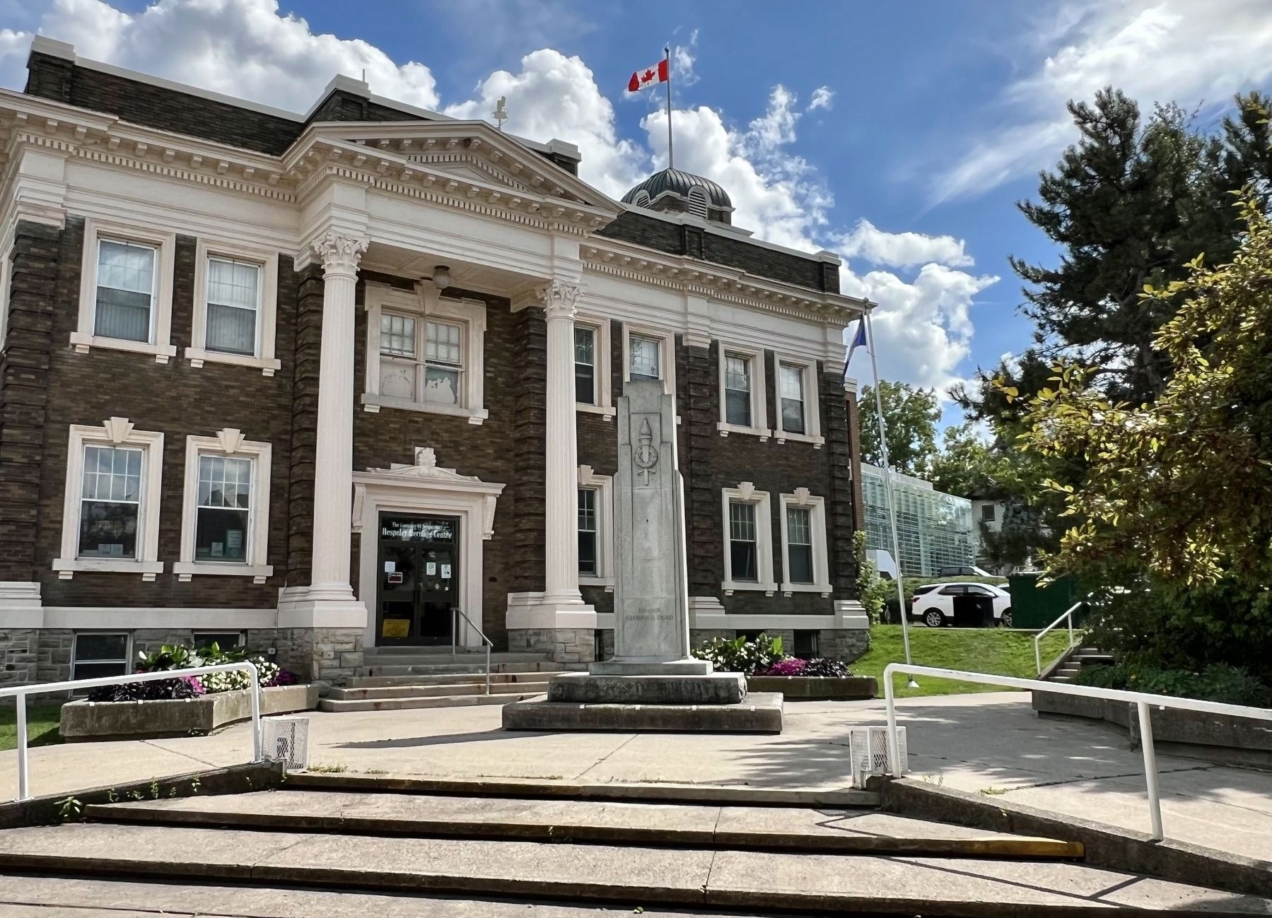 Hespeler Cenotaph. Click for full size. Hespeler Cenotaph image. Click for full size.