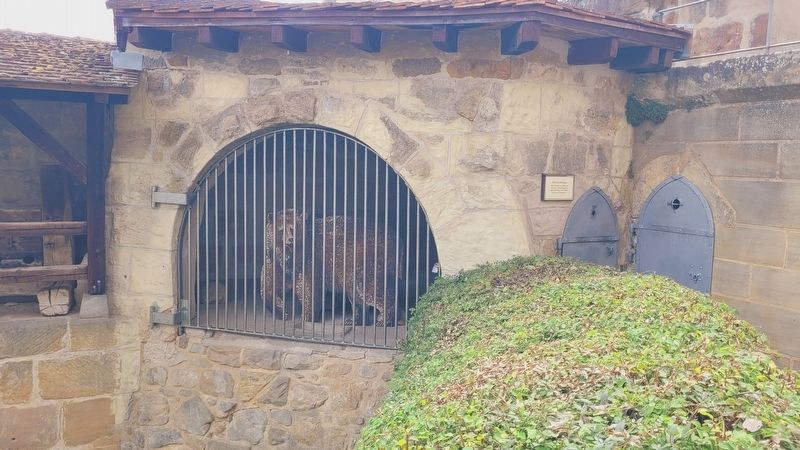 The Bear Pit and Marker. Click for full size. The Bear Pit and Marker image. Click for full size.