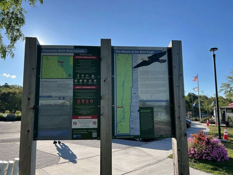 Rear of Return of the Bald Eagle / Coxsackie State Boat Launch Marker image. Click for full size.
