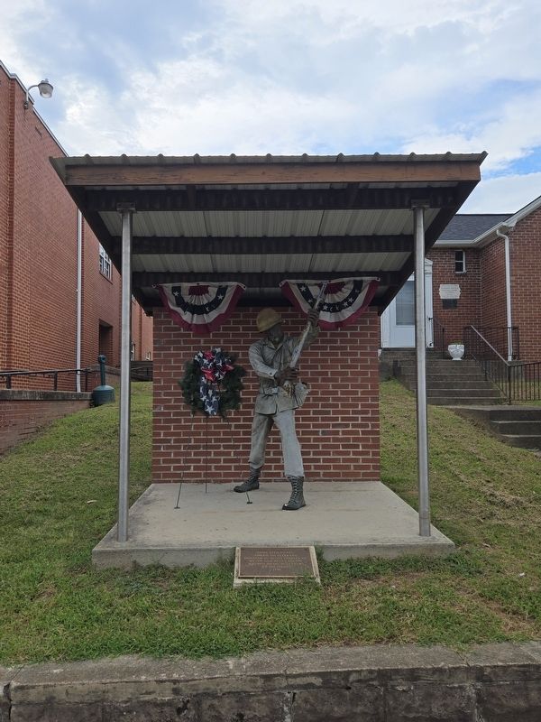 Scott County Veterans Marker and metal sculpture. Click for full size. Scott County Veterans Marker and metal sculpture image. Click for full size.