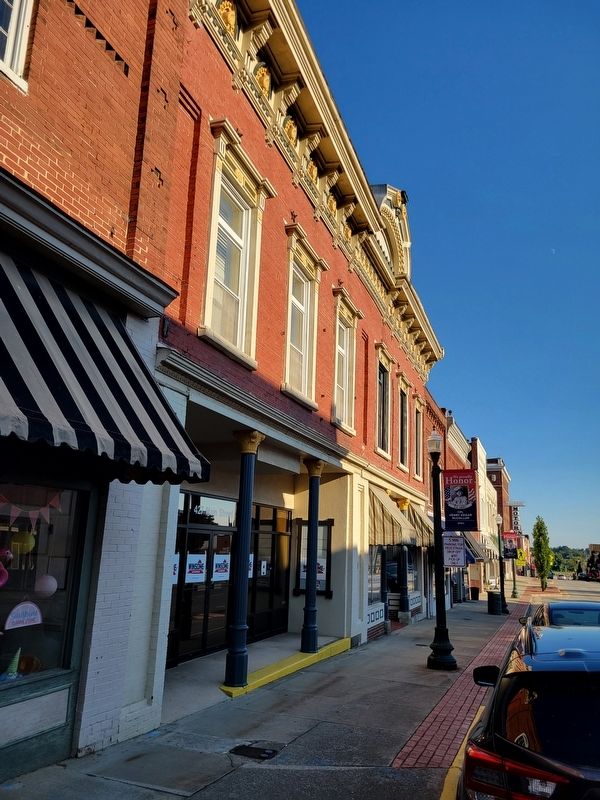 Glasscock Hardware Building image. Click for full size.
