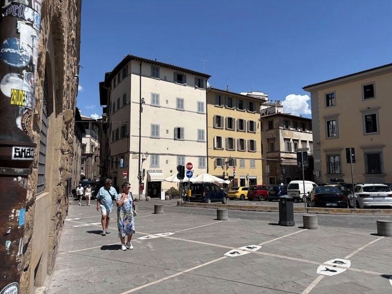 Piazza dei Giudici image. Click for full size.