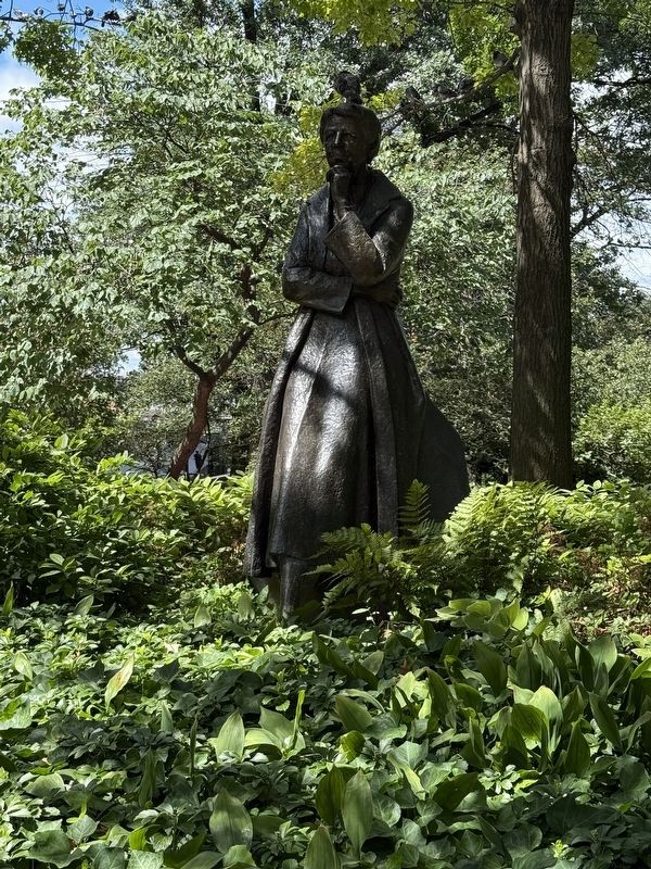 Eleanor Roosevelt Monument image. Click for full size.