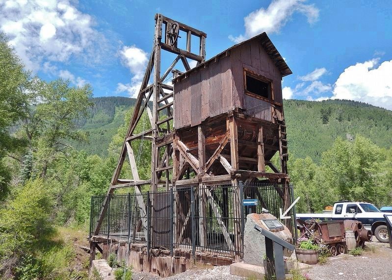 Atlantic Cable Mine Headframe & Markers. Click for full size. Atlantic Cable Mine Headframe & Markers image. Click for full size.