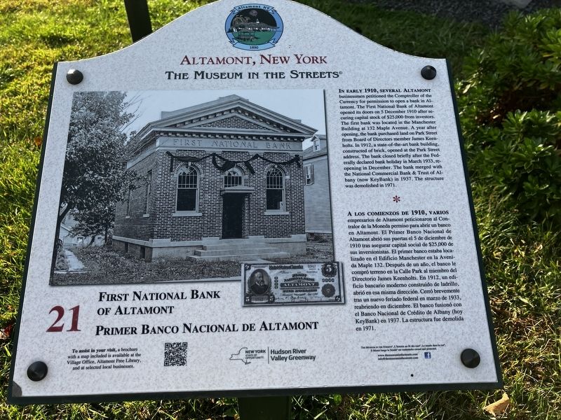 First National Bank of Altamont / Primer Banco Nacional de Altamont Marker. Click for full size. First National Bank of Altamont / Primer Banco Nacional de Altamont Marker image. Click for full size.