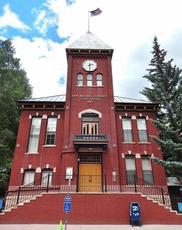 San Miguel County Courthouse<br>(<i>south/front elevation</i>) image. Click for full size.