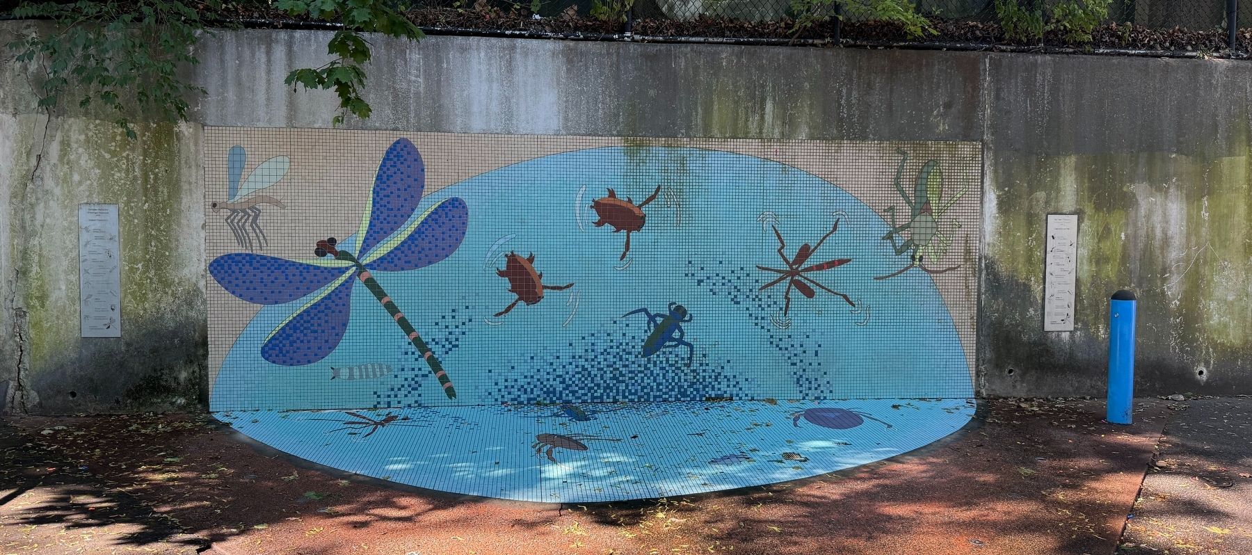 A mosaic on the grounds of Willow Lake Playground. Click for full size. A mosaic on the grounds of Willow Lake Playground image. Click for full size.
