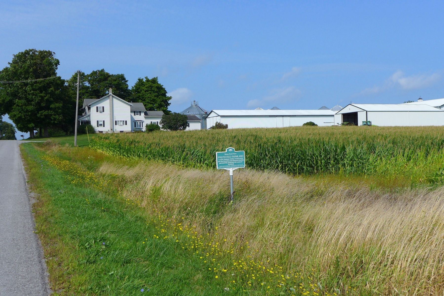 Sunny Knoll Farm Marker. Click for full size. Sunny Knoll Farm Marker image. Click for full size.