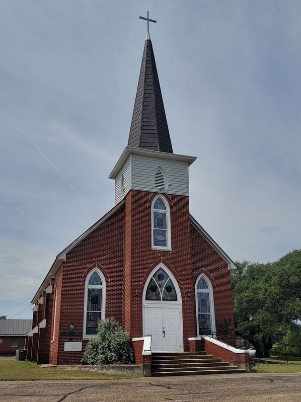 The front view of the Our Savior's Lutheran Church image. Click for full size.