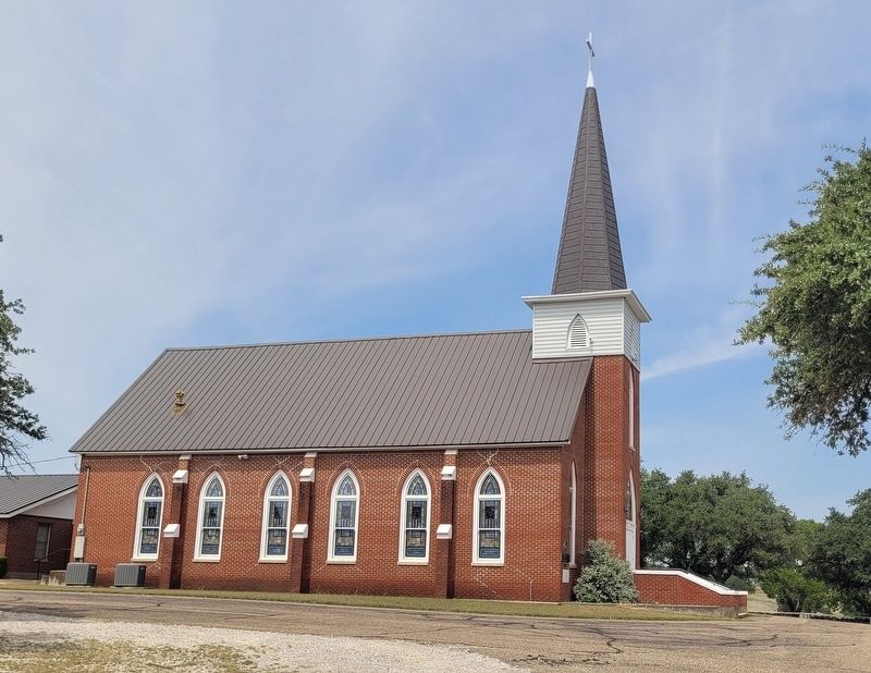 The side view of the Our Savior's Lutheran Church image. Click for full size.