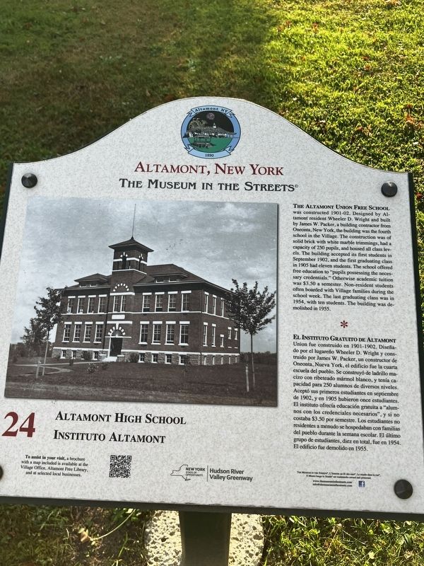Altamont High School / Instituto Altamont Marker. Click for full size. Altamont High School / Instituto Altamont Marker image. Click for full size.