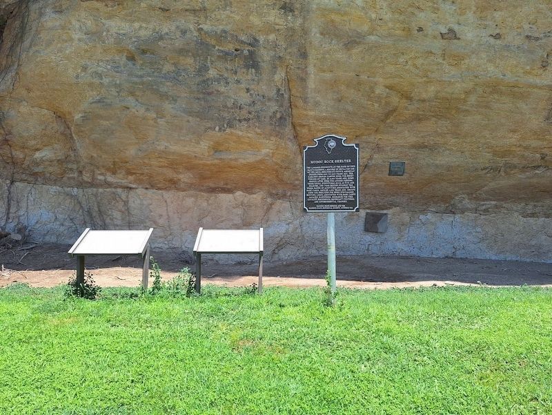 Modoc Rock Shelter Marker image. Click for full size.